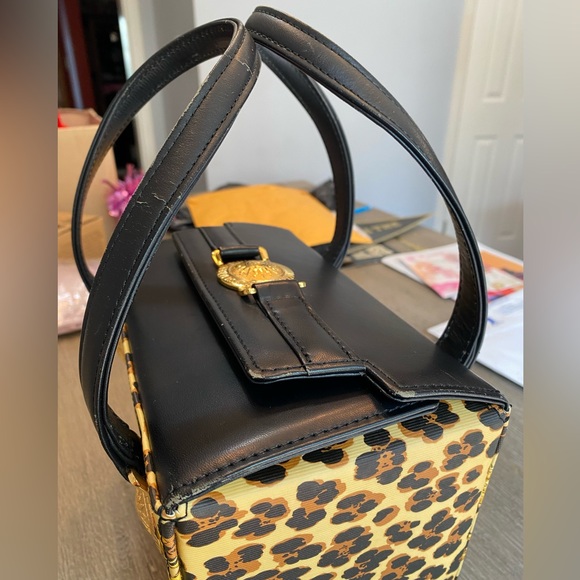 VERSACE Sunburst vanity bag Leopard Hand Bag PVC/Leather yellow/Black with COA - Picture 7 of 14